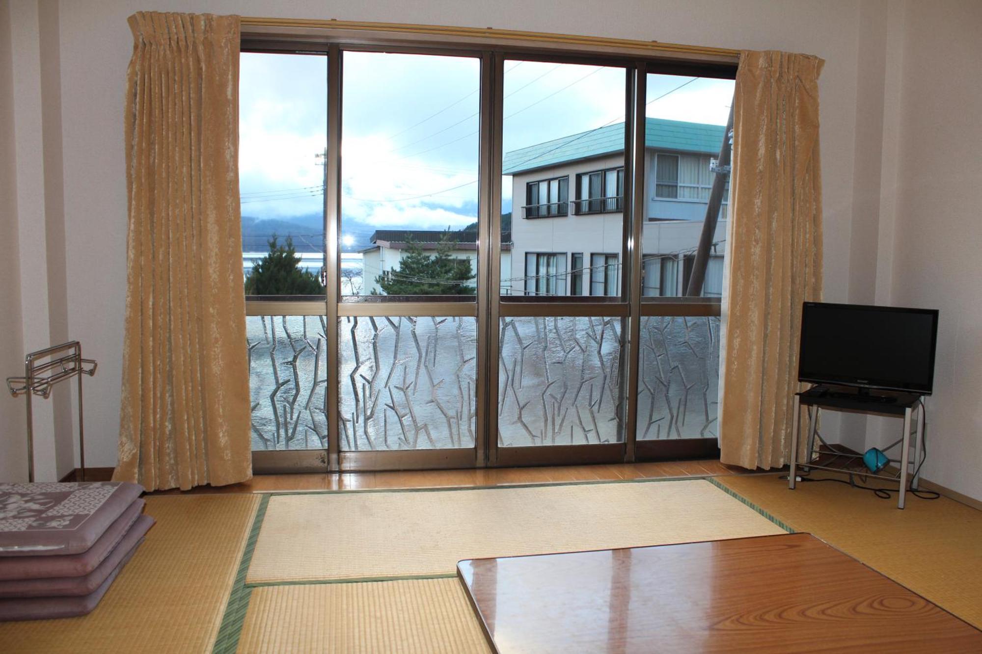 Sugakuso Otel Yamanakako Oda fotoğraf